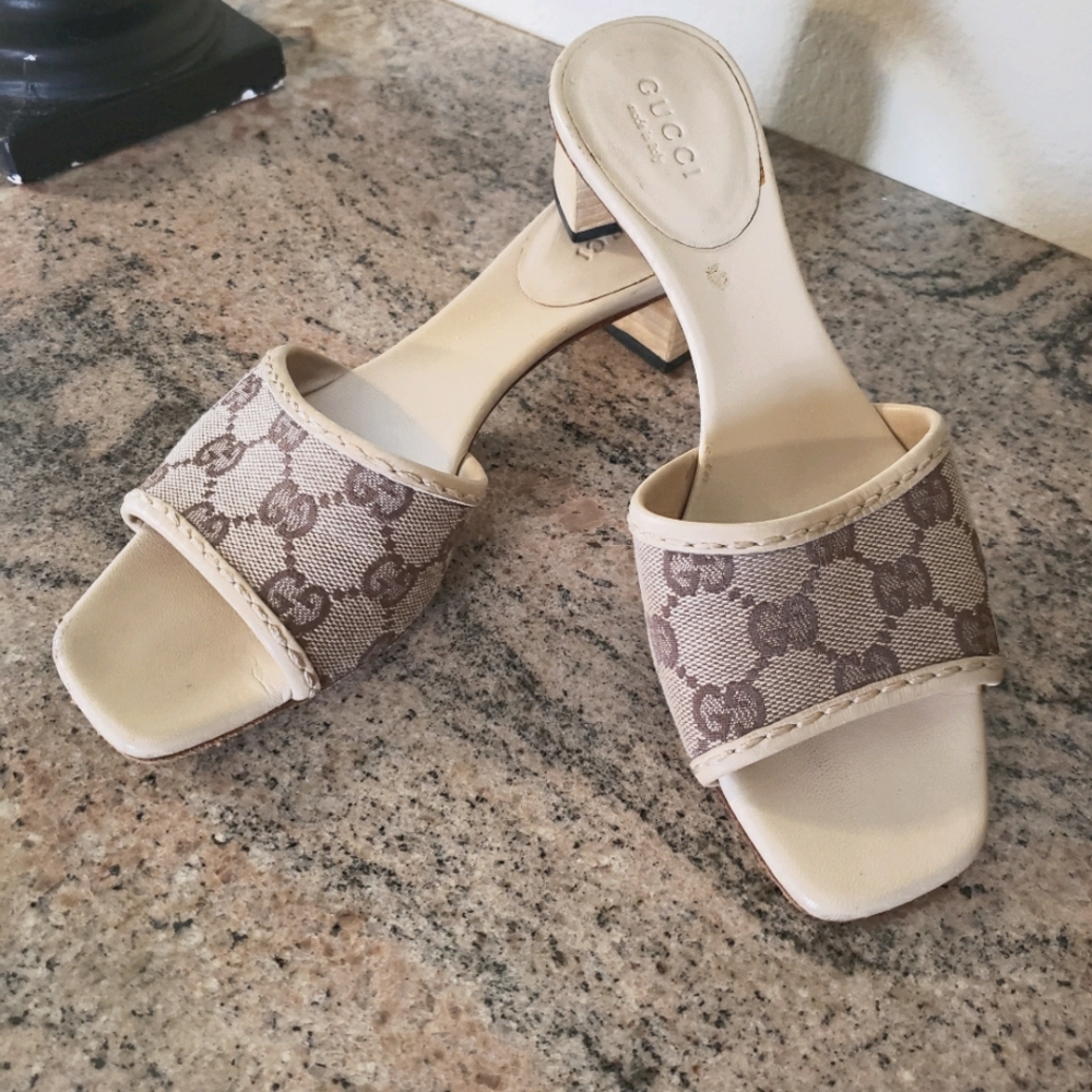 Authentic Ivory Gucci Slide size 5
